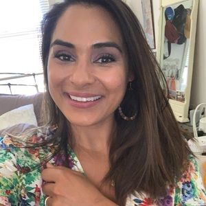 Meet your Posher, Tabitha